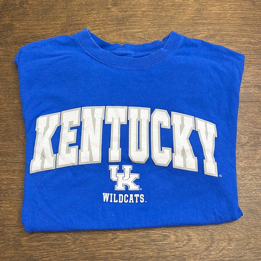 Kentucky wildcats blue t shirt, size small